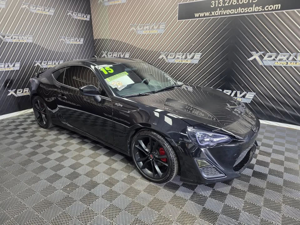 2015 Scion FR-S - Image 5 of 18