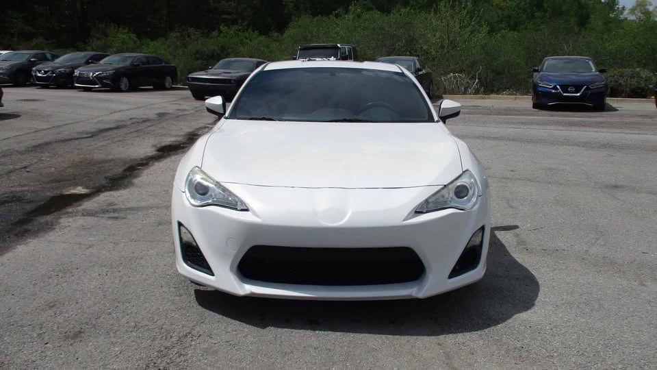 2015 Scion FR-S - Image 2 of 20
