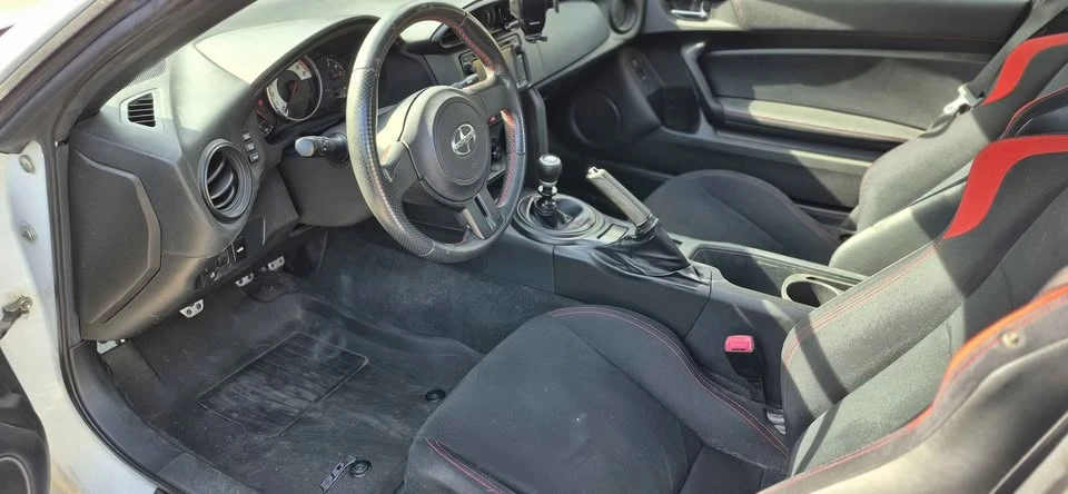2015 Scion FR-S - Image 5 of 14
