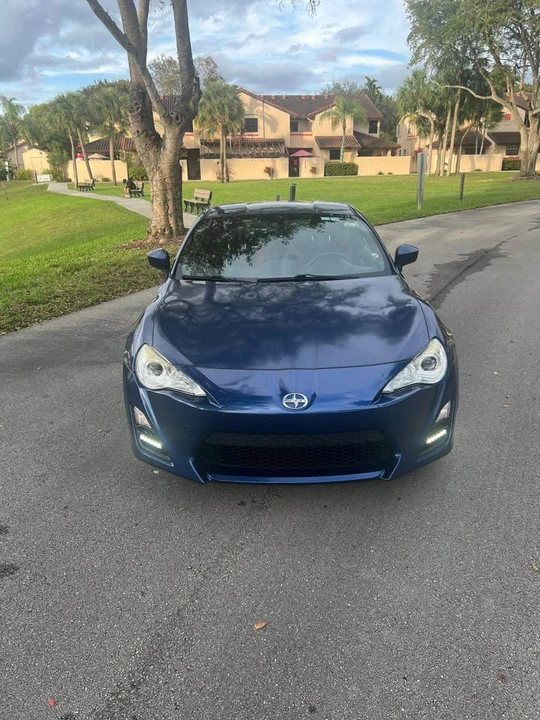 2015 Scion FR-S - Image 4 of 17
