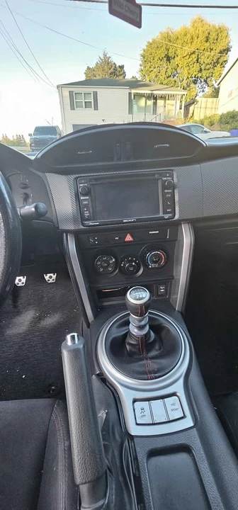 2015 Scion FR-S - Image 14 of 15