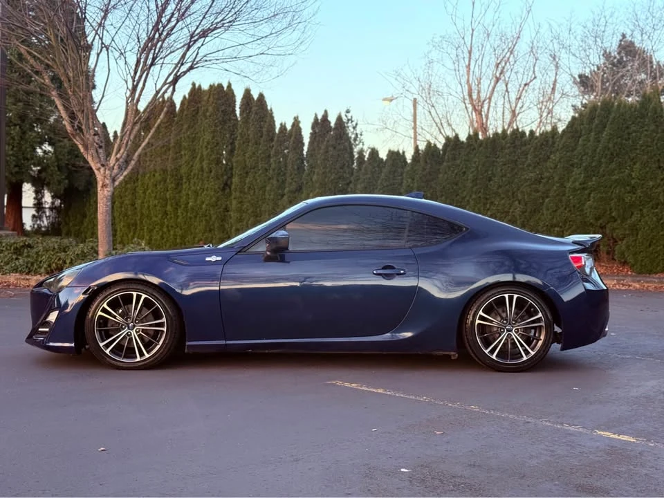 2015 Scion FR-S - Image 7 of 15