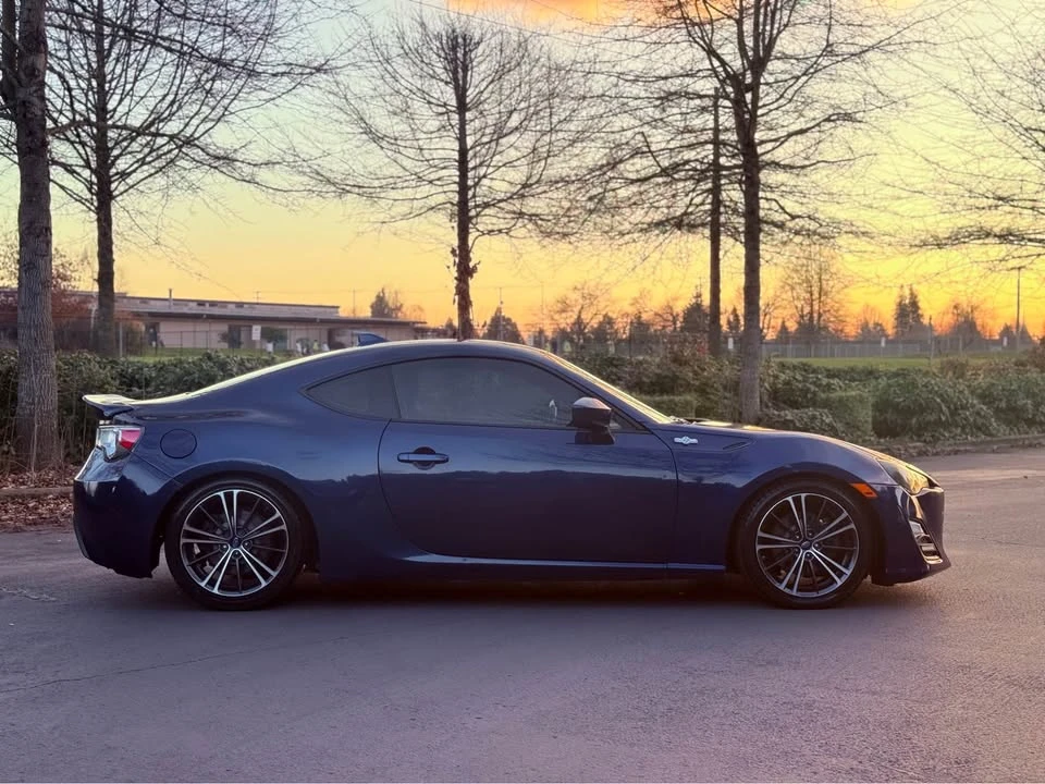 2015 Scion FR-S - Image 4 of 15