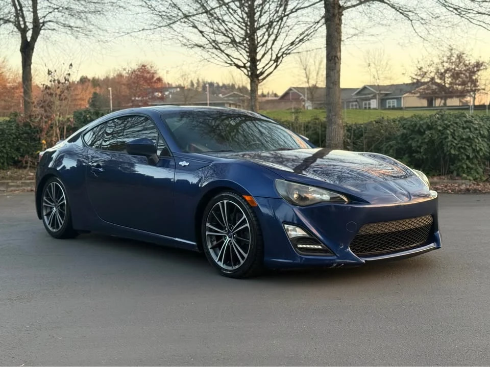 2015 Scion FR-S - Image 3 of 15