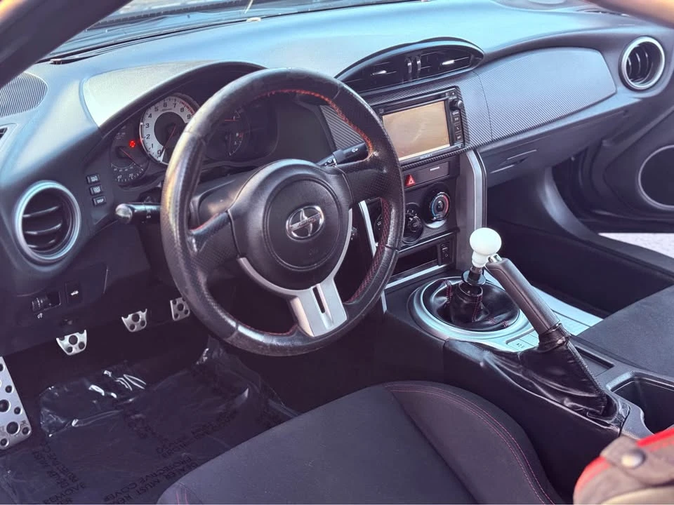 2015 Scion FR-S - Image 8 of 15