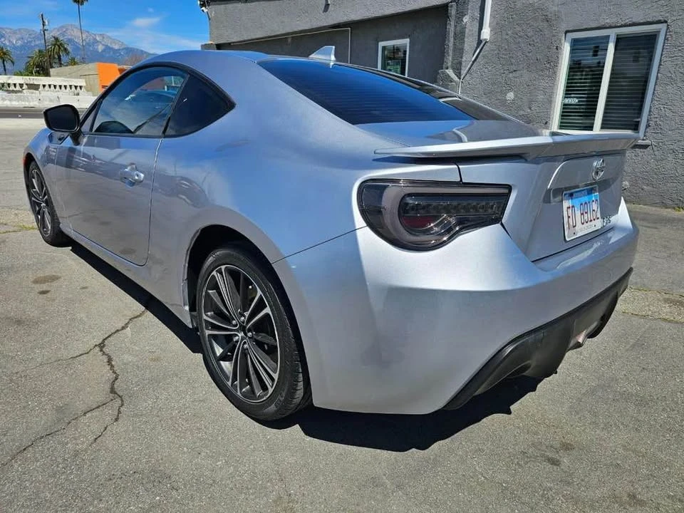 2015 Scion FR-S - Image 3 of 15
