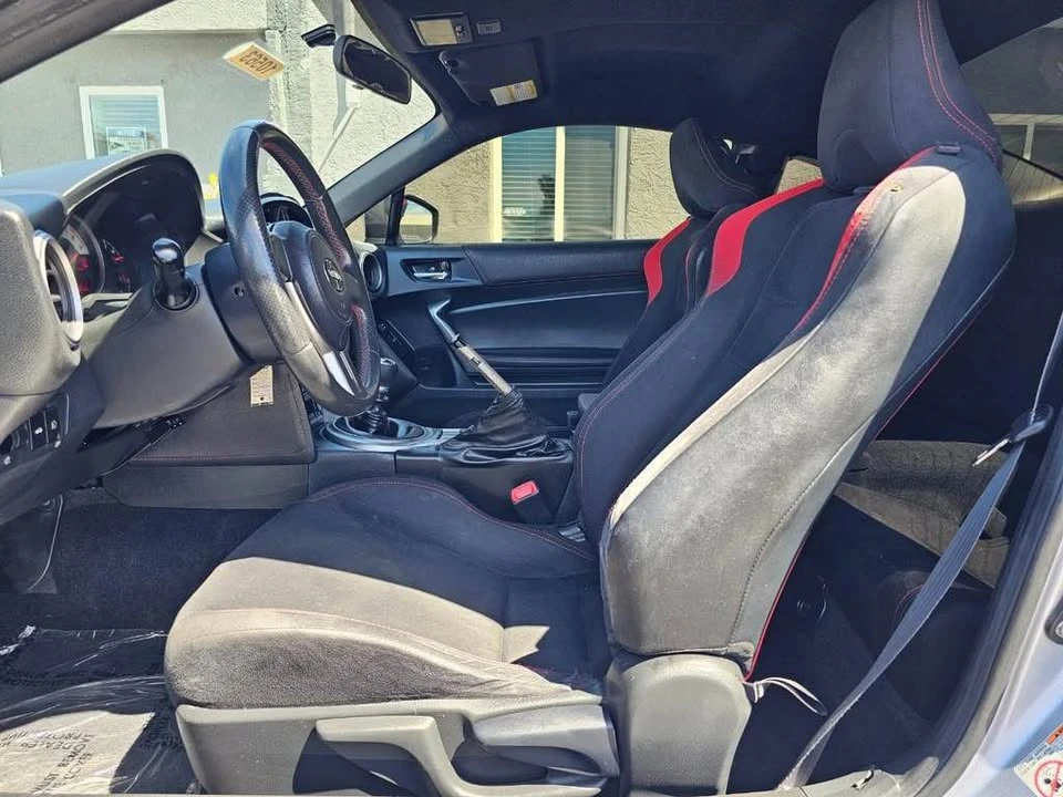 2015 Scion FR-S - Image 8 of 15