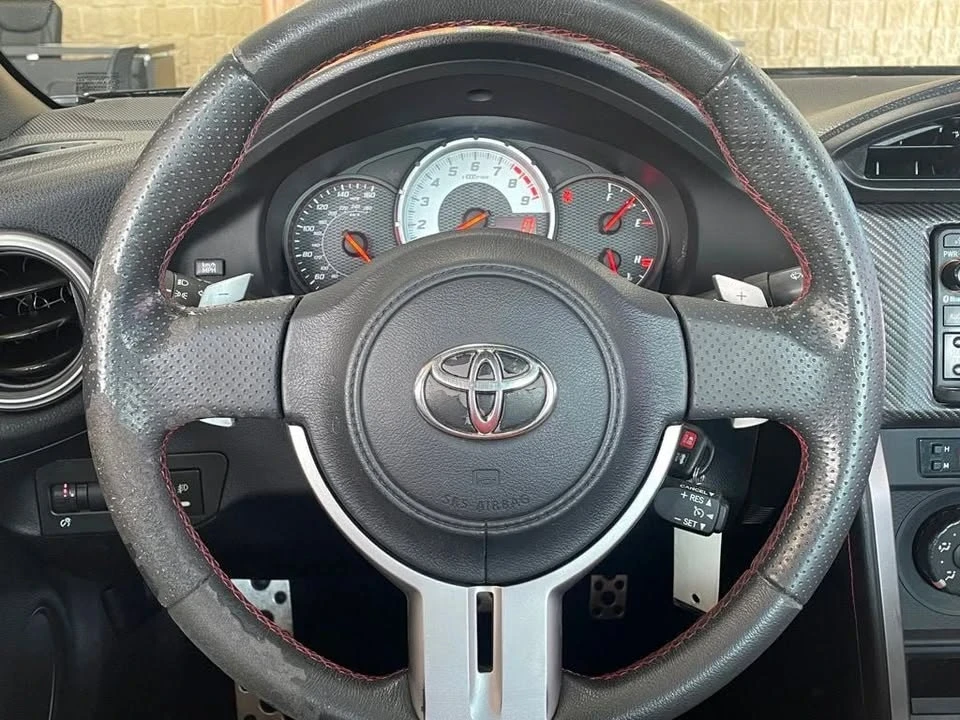 2015 Scion FR-S - Image 12 of 17