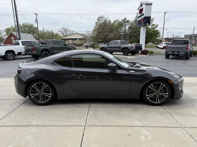 2015 Scion FR-S - Image 2 of 19