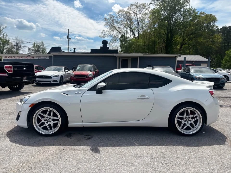 2015 Scion FR-S - Image 2 of 17