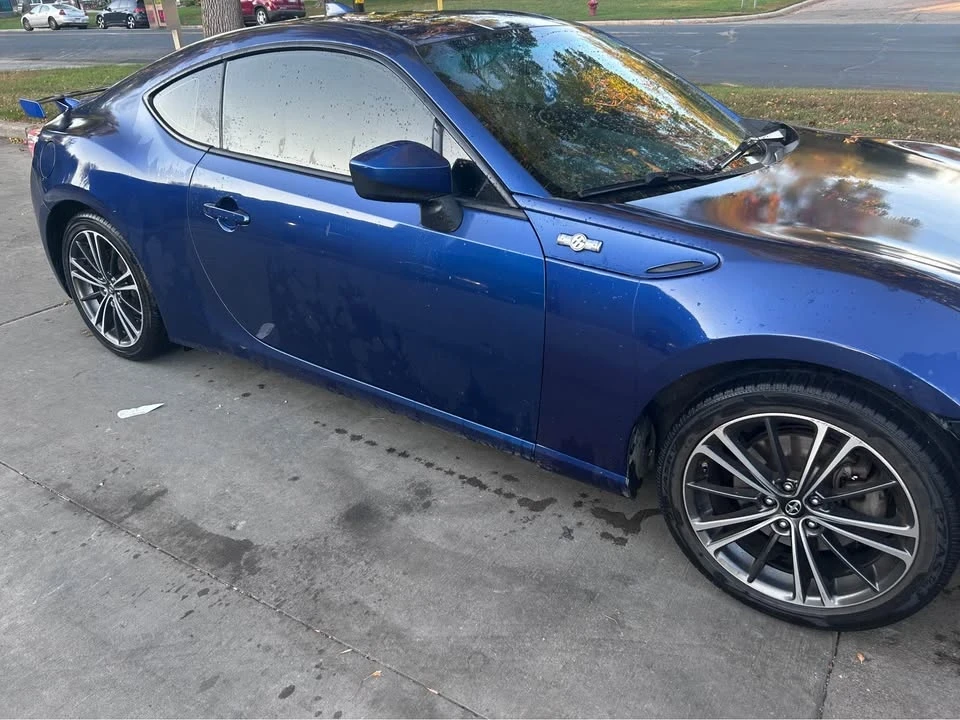 2015 Scion FR-S - Image 3 of 18