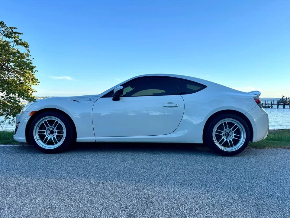 2015 Scion FR-S - Image 2 of 6