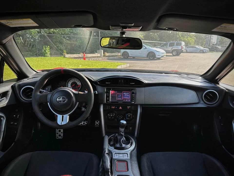 2015 Scion FR-S - Image 13 of 14