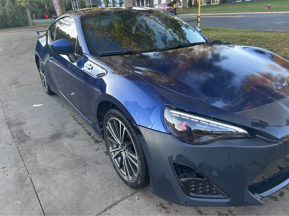 2015 Scion FR-S - Image 2 of 18