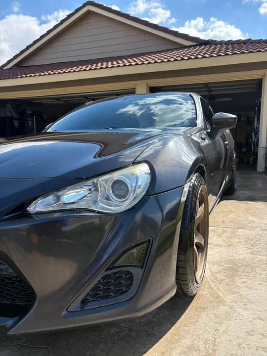2015 Scion FR-S - Image 2 of 11