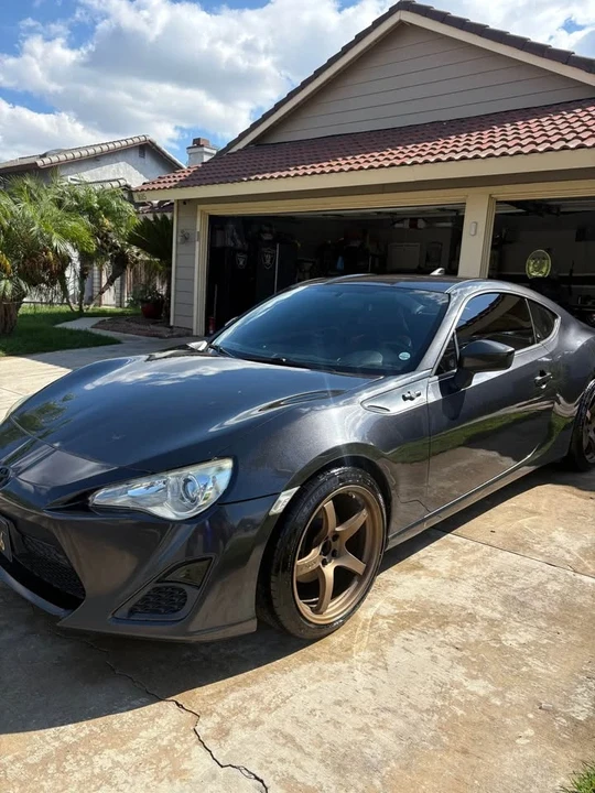 2015 Scion FR-S - Image 3 of 11