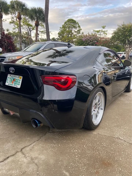 2015 Scion FR-S - Image 5 of 12