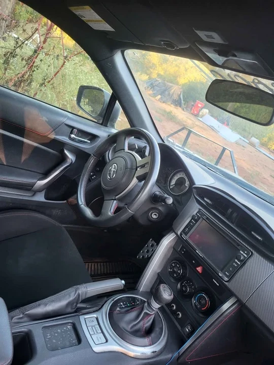 2015 Scion FR-S - Image 5 of 12
