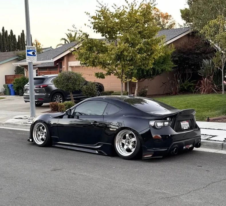 2015 Scion FR-S - Image 3 of 5