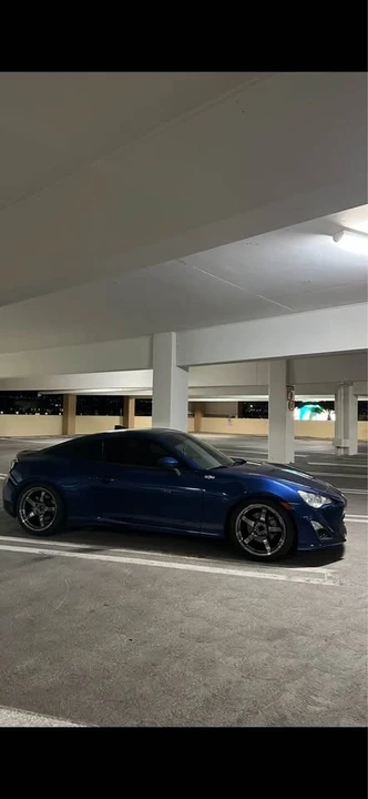 2015 Scion FR-S - Image 5 of 12