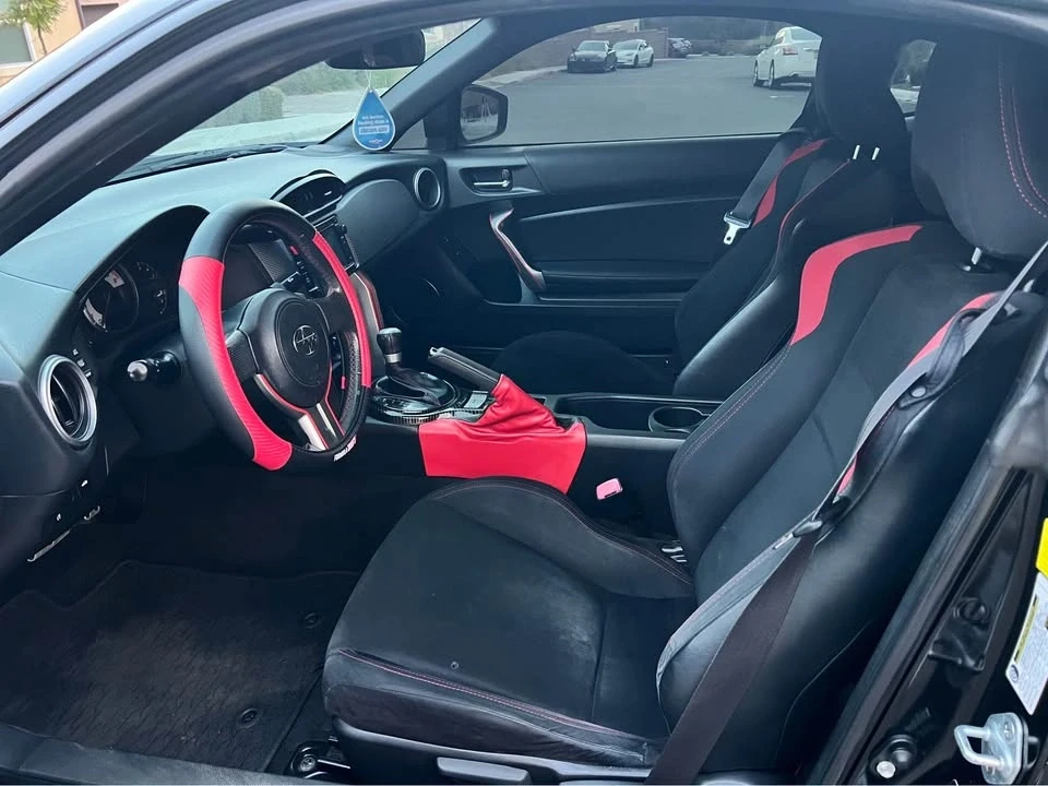 2015 Scion FR-S - Image 10 of 12