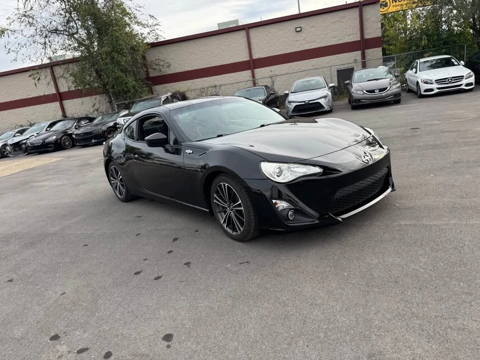 2015 Scion FR-S - Image 3 of 13