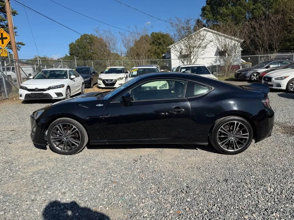 2015 Scion FR-S - Image 4 of 16