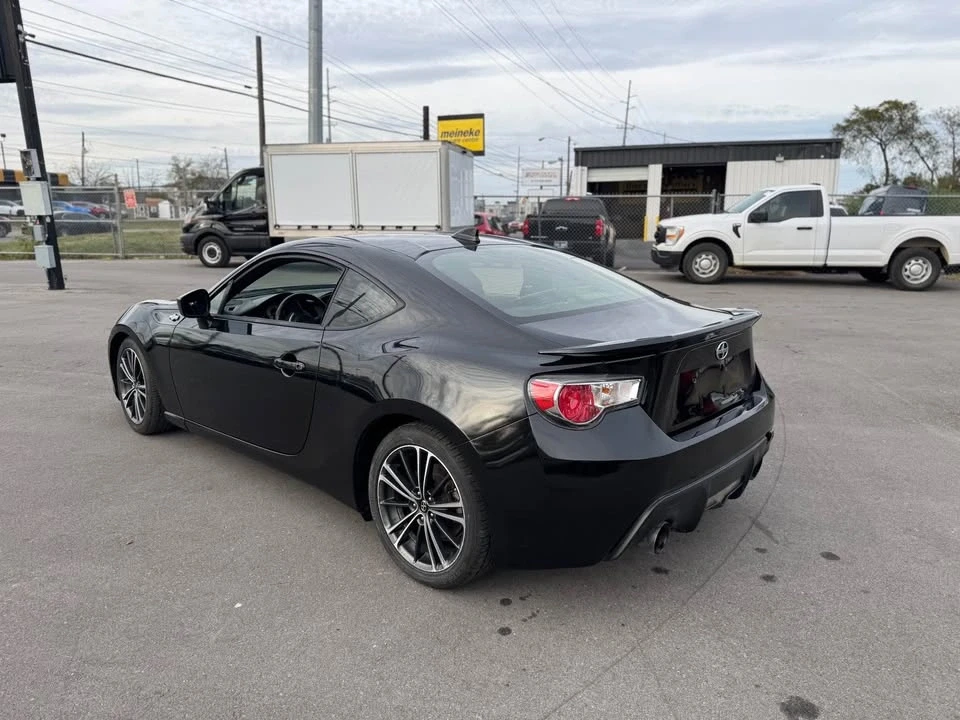 2015 Scion FR-S - Image 7 of 13