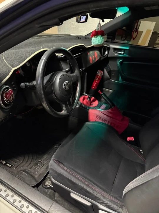 2015 Scion FR-S - Image 5 of 9