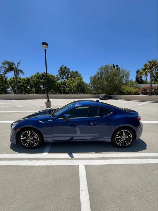 2015 Scion FR-S - Image 2 of 19