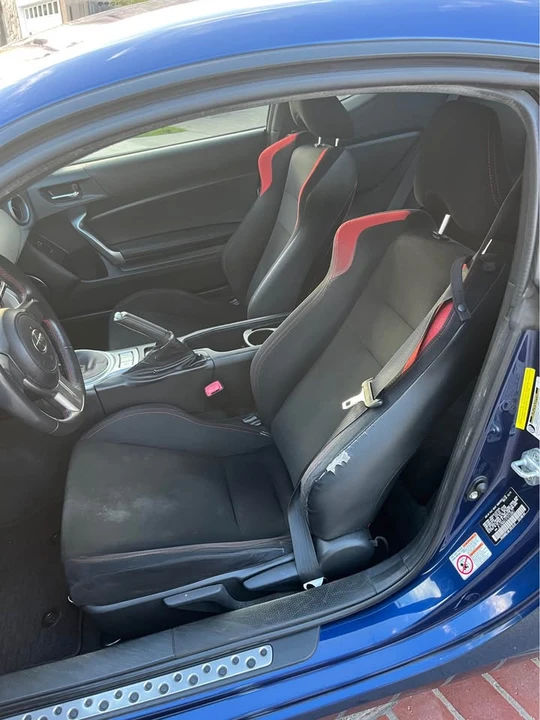 2015 Scion FR-S - Image 14 of 19