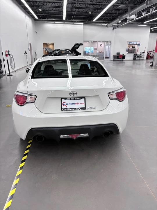 2015 Scion FR-S - Image 4 of 10