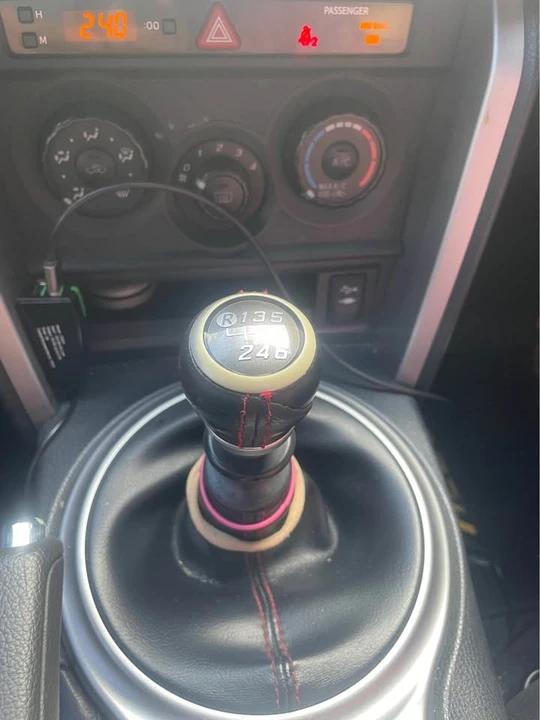 2015 Scion FR-S - Image 2 of 3