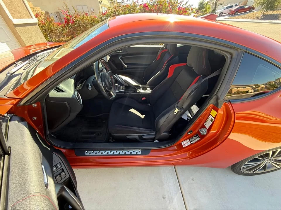 2015 Scion FR-S - Image 6 of 10