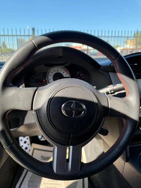 2015 Scion FR-S - Image 11 of 15