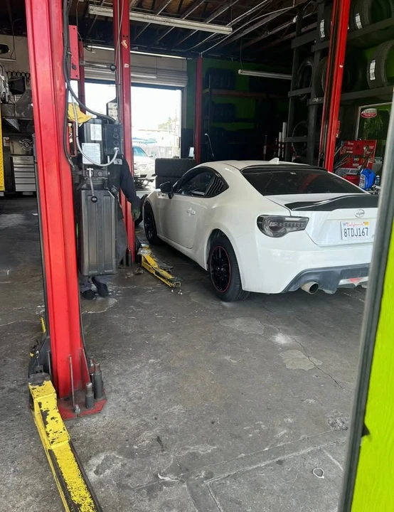 2015 Scion FR-S - Image 2 of 4