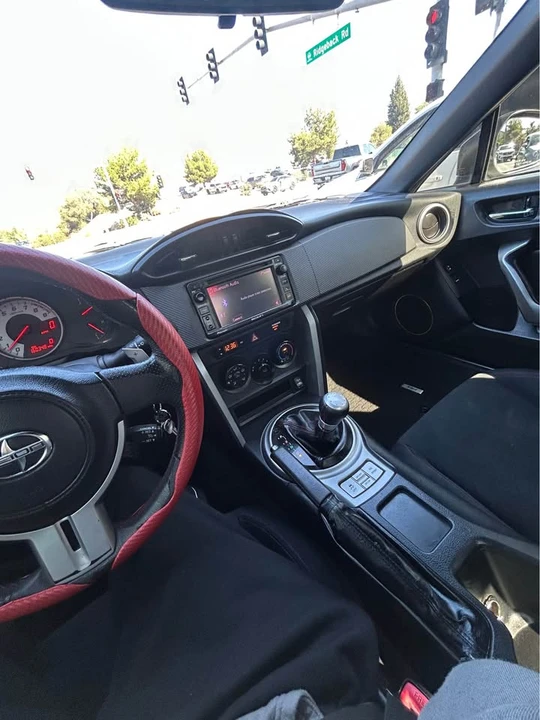 2015 Scion FR-S - Image 3 of 4
