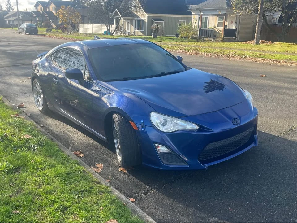 2015 Scion FR-S - Image 2 of 10