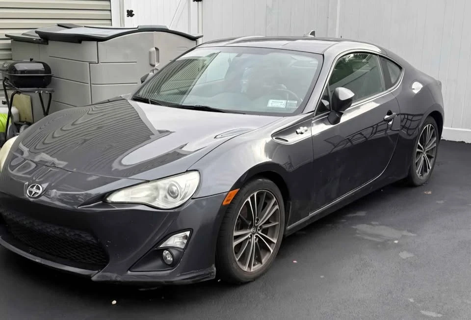 2015 Scion FR-S - Image 5 of 5