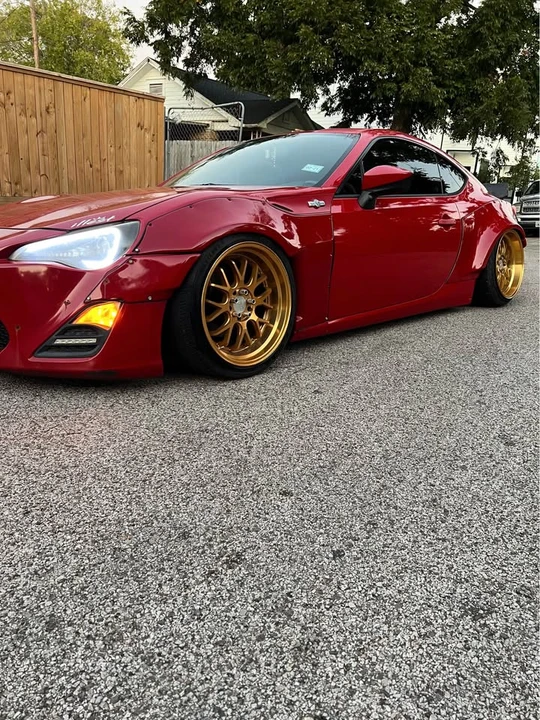 2015 Scion FR-S - Image 2 of 7