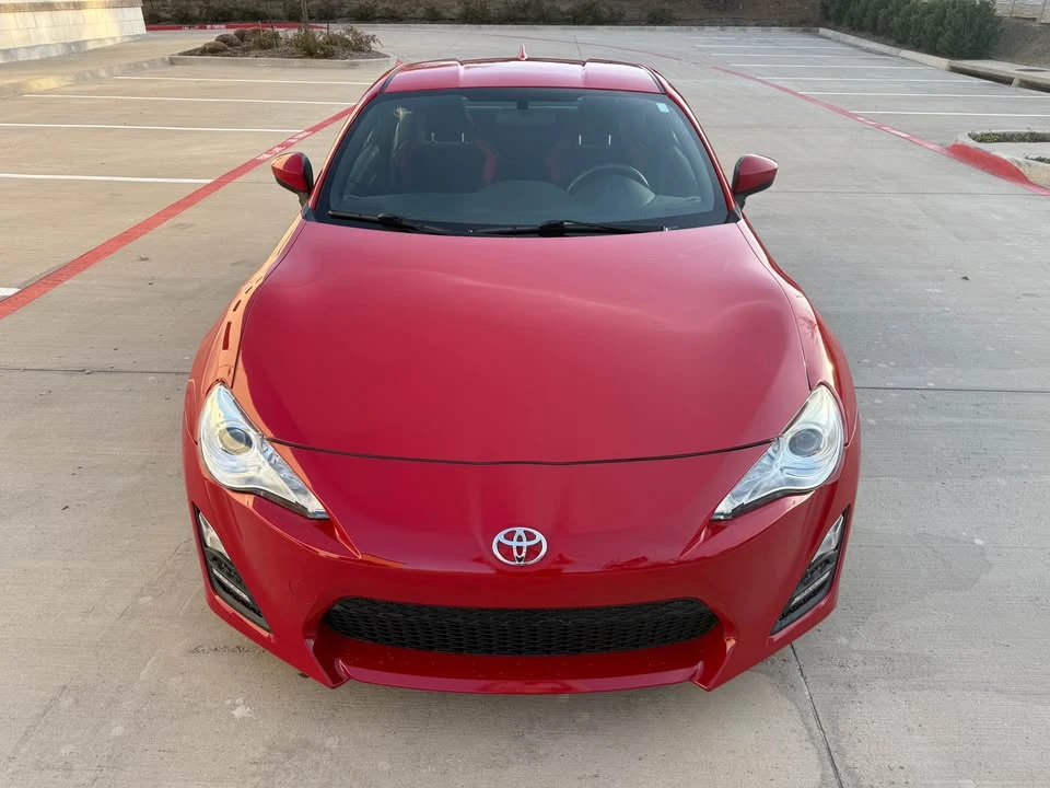 2015 Scion FR-S - Image 4 of 18