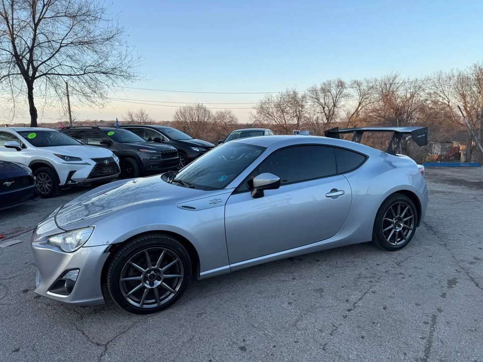 2015 Scion FR-S - Image 13 of 19