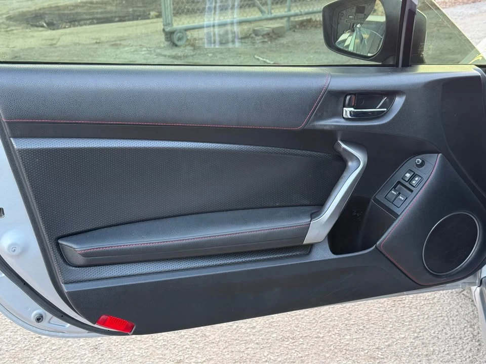 2015 Scion FR-S - Image 7 of 19