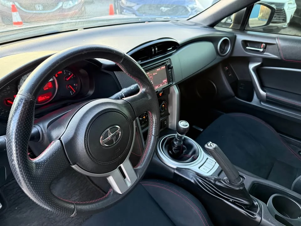 2015 Scion FR-S - Image 9 of 19