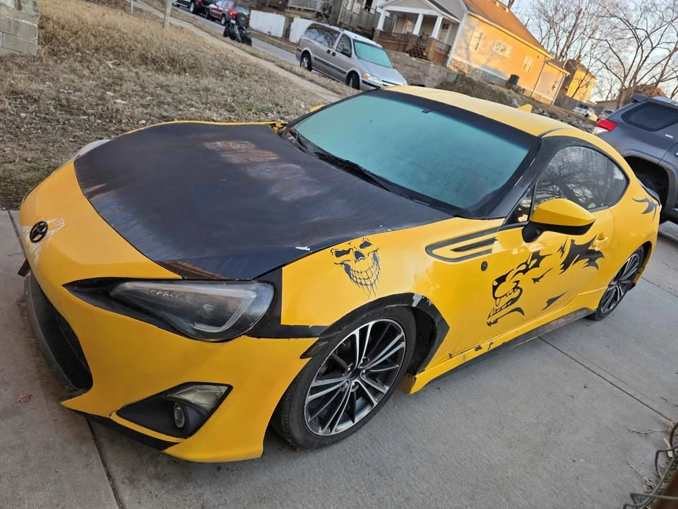 2015 Scion FR-S - Image 2 of 4