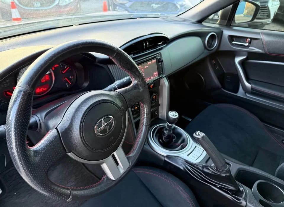 2015 Scion FR-S - Image 9 of 15