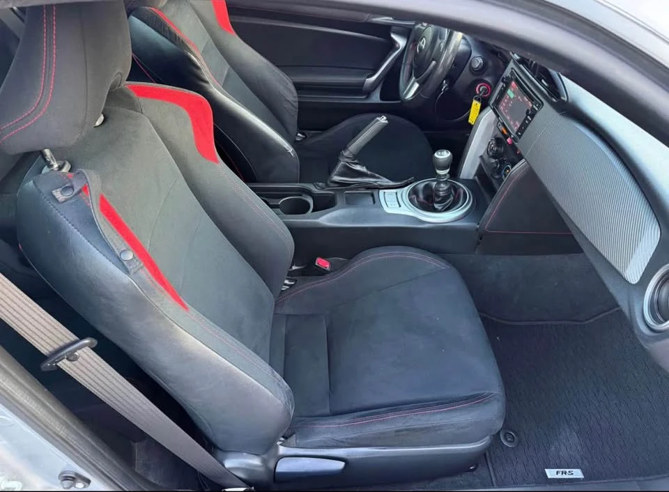 2015 Scion FR-S - Image 3 of 15