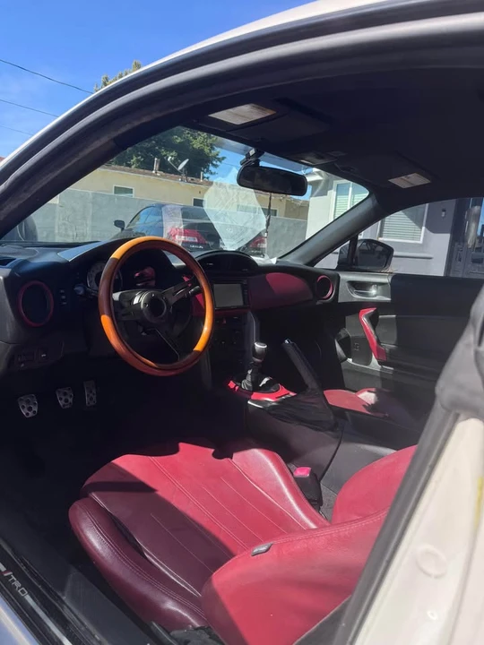 2015 Scion FR-S - Image 6 of 9