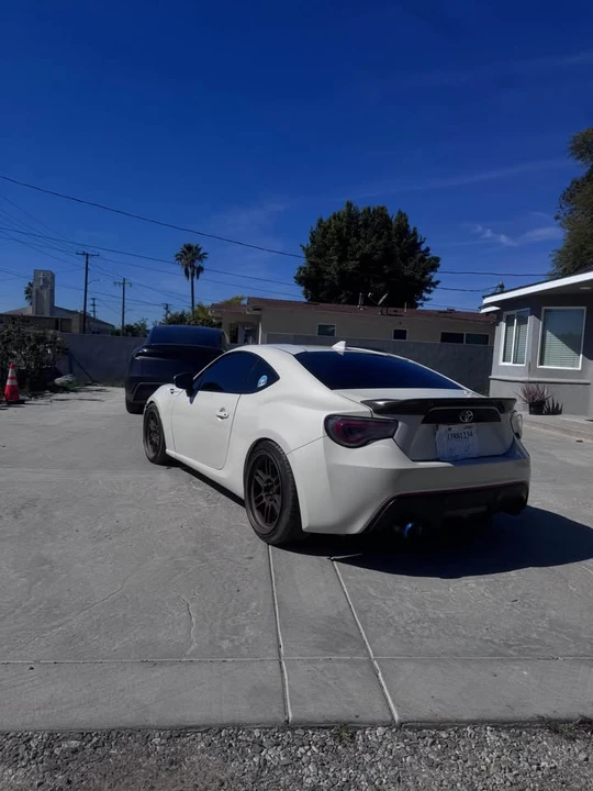 2015 Scion FR-S - Image 2 of 9