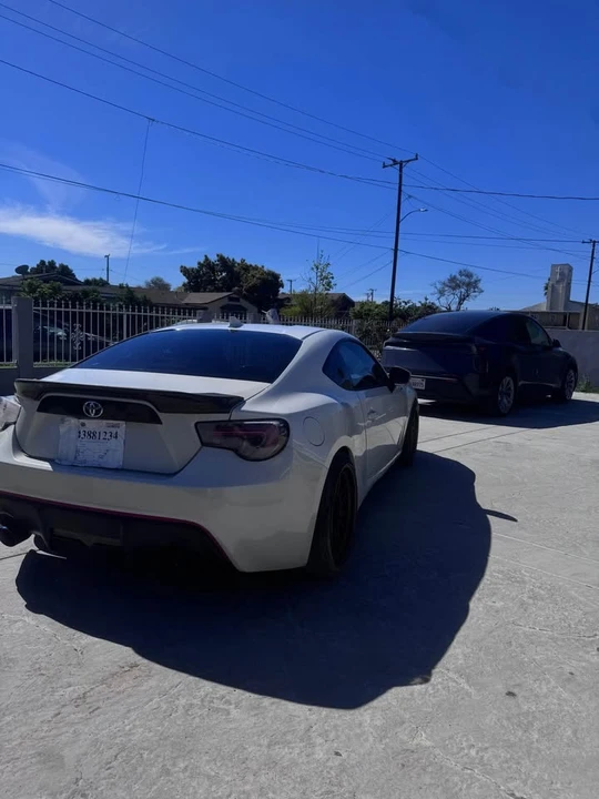 2015 Scion FR-S - Image 4 of 9